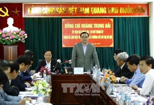 Bí thư Thành ủy Hà Nội: Cần đẩy nhanh tiến độ xây dựng các tuyến đường sắt đô thị 